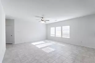 428 Monarch Trl, Huntsville, TX 77320 - Photo 6