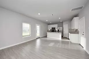 2511 Shining Spur Ct, Alvin, TX 77511 - Photo 14