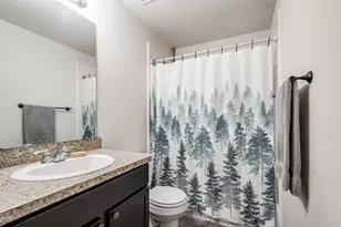901 Jefferson Ave, Cleveland, TX 77327 - Photo 10
