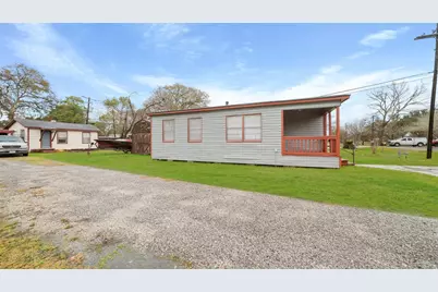 1516 1/2 2nd Street, League City, TX 77573 - Photo 2