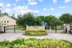 13600 Breton Ridge, Houston, TX 77070 - Photo 46