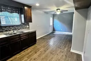 501 N 2nd St, Livingston, TX 77351 - Photo 8