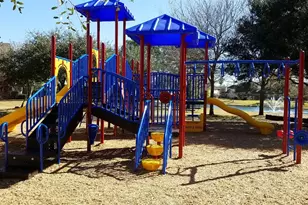 14910 Lake Woodbridge Ct, Sugar Land, TX 77498 - Photo 38