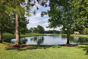 14910 Lake Woodbridge Ct, Sugar Land, TX 77498 - Photo 36