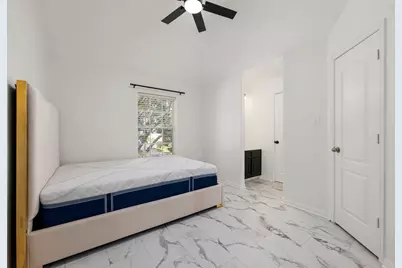 14910 Lake Woodbridge Court, Sugar Land, TX 77498 - Photo 22