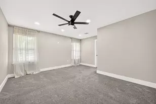 803 County Rd 772, Damon, TX 77430 - Photo 24