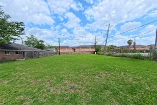 8907 Dover St, Houston, TX 77061 - Photo 1
