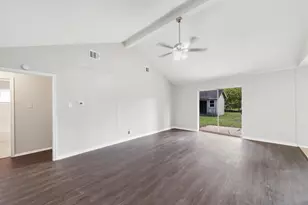 13435 Greenbriar Dr, Sugar Land, TX 77498 - Photo 2
