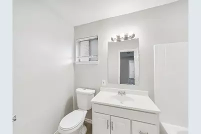 13435 Greenbriar Drive, Sugar Land, TX 77498 - Photo 6