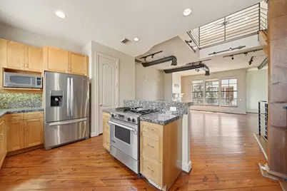 1000 Columbus Street #B, Houston, TX 77019 - Photo 12