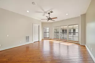 1000 Columbus St, Houston, TX 77019 - Photo 16