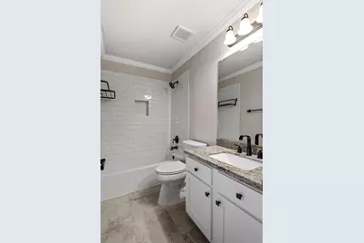 107 S Spiral Vine Circle, The Woodlands, TX 77381 - Photo 30