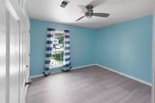 320 10th St, Dickinson, TX 77539 - Photo 20