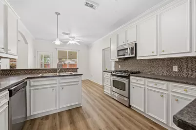 12315 E River Run East Drive, Mont Belvieu, TX 77523 - Photo 10