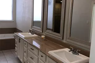 10310 Chevy Chase Dr, Houston, TX 77042 - Photo 24