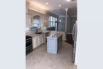 10310 Chevy Chase Drive, Houston, TX 77042 - Photo 12