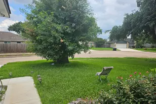 14126 Country Manor Dr, Sugar Land, TX 77498 - Photo 22