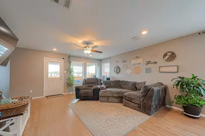 768 Delaney Cove Court, La Marque, TX 77568 - Photo 6