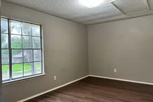 23122 Dew Wood Ln, Spring, TX 77373 - Photo 4