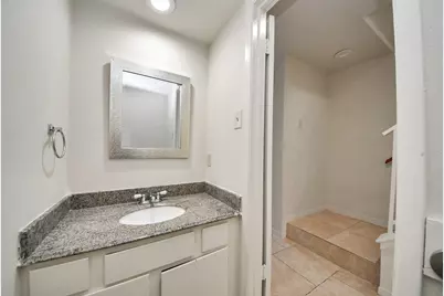 1059 Country Place Dr Drive #1059, Houston, TX 77079 - Photo 12