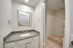 1059 Country Pl Dr Dr, Houston, TX 77079 - Photo 12
