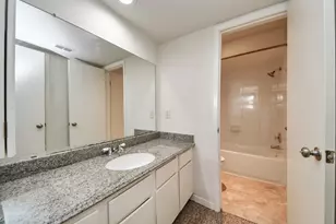 1059 Country Pl Dr Dr, Houston, TX 77079 - Photo 28