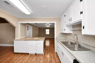 2221 Camille Street, Pasadena, TX 77506 - Photo 8