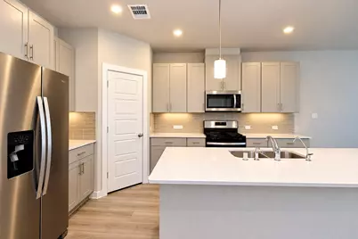 3818 Glossy Lake Drive, Houston, TX 77082 - Photo 14
