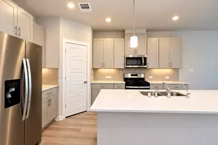 3818 Glossy Lk Dr, Houston, TX 77082 - Photo 14