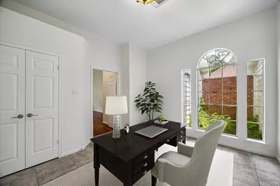 30 Skyland Place, The Woodlands, TX 77381 - Photo 12