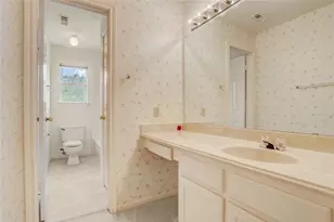16923 Meadowleigh Ct, Sugar Land, TX 77479 - Photo 26