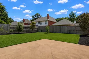 16923 Meadowleigh Ct, Sugar Land, TX 77479 - Photo 30