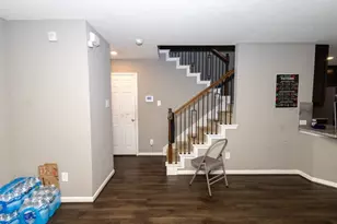 8932 Hollister Commons Ln, Houston, TX 77080 - Photo 12