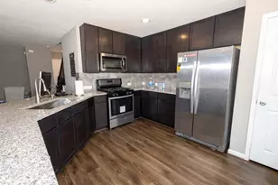 8932 Hollister Commons Ln, Houston, TX 77080 - Photo 16