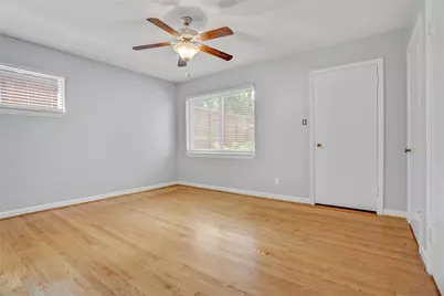 3617 Murworth Drive, Houston, TX 77025 - Photo 14