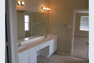 24203 Silversmith Lane, Katy, TX 77493 - Photo 10