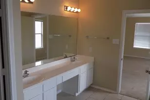 24203 Silversmith Ln, Katy, TX 77493 - Photo 10