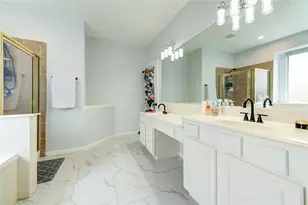 14311 Tasmania Ct, Sugar Land, TX 77498 - Photo 12