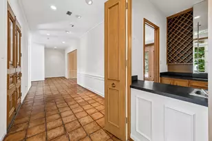 802 Briar Ridge Dr, Houston, TX 77057 - Photo 14