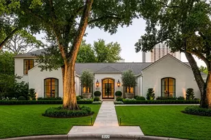 802 Briar Ridge Dr, Houston, TX 77057 - Photo 2