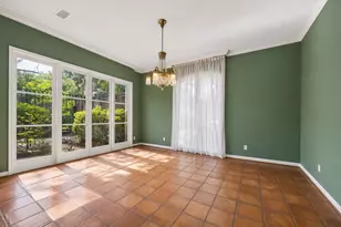 802 Briar Ridge Dr, Houston, TX 77057 - Photo 18