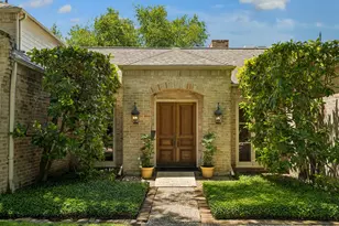 802 Briar Ridge Dr, Houston, TX 77057 - Photo 4