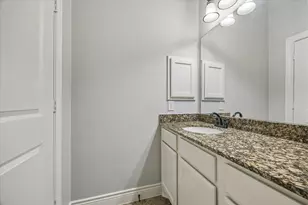 1616 Hewitt Dr, Houston, TX 77018 - Photo 20