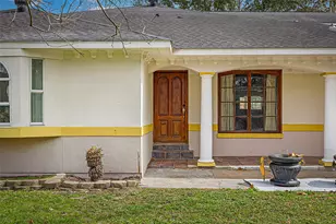 12710 McClosky St, Houston, TX 77037 - Photo 6
