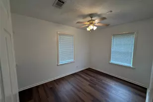 7822 Richland Dr, Houston, TX 77028 - Photo 8