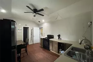 182 Rd 5101, Cleveland, TX 77327 - Photo 12