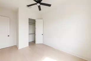 1122 E 27th St, Houston, TX 77009 - Photo 36
