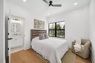 1329 W 22nd St, Houston, TX 77008 - Photo 18