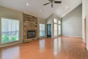 9406 Bassoon Dr, Houston, TX 77025 - Photo 2