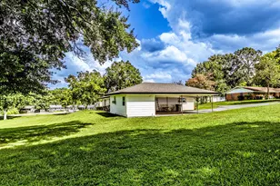 1797 Sh 30 E, Huntsville, TX 77320 - Photo 42